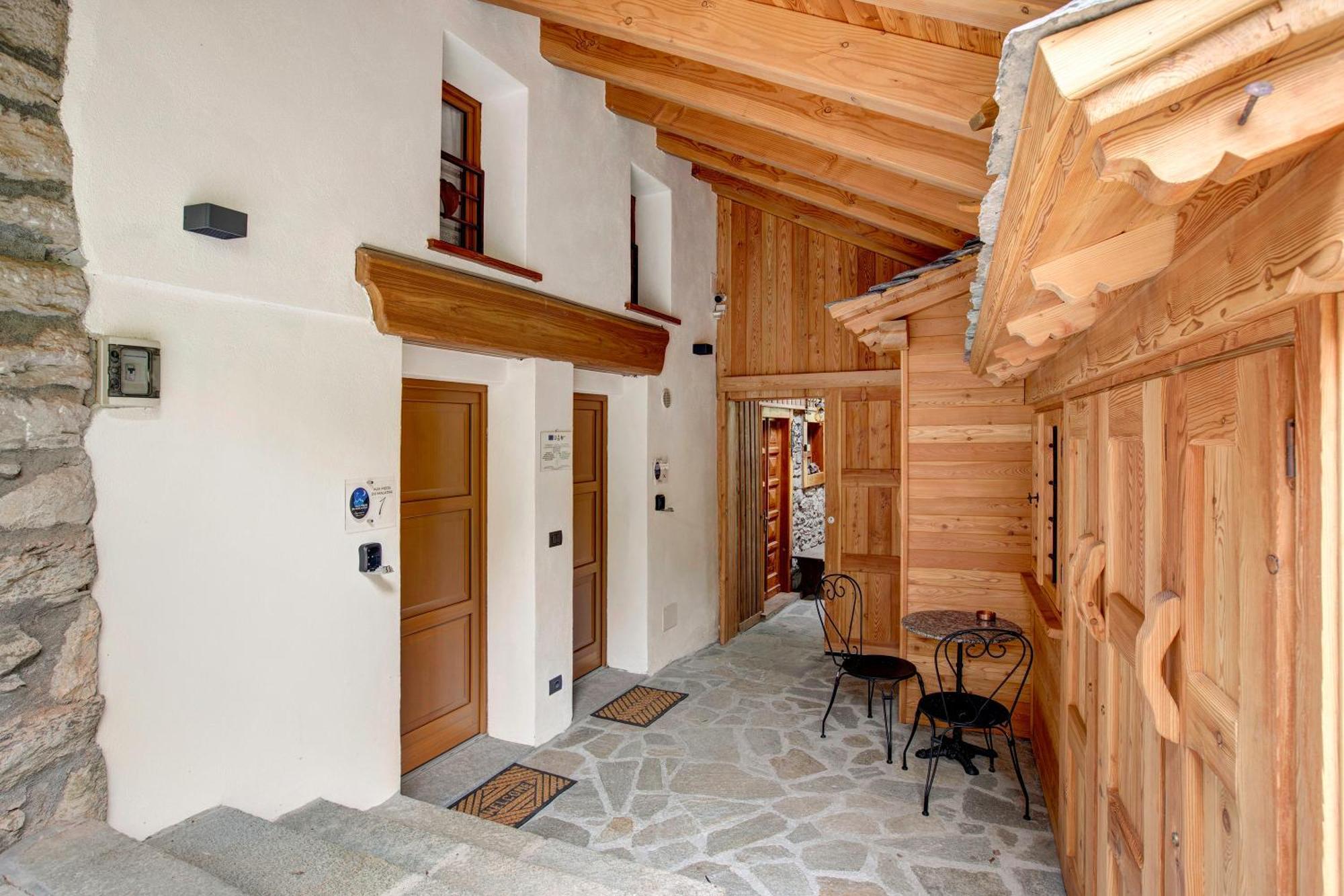 Apartmán Aux Pieds Du Malatra' 1 Saint-Rhemy-En-Bosses Exteriér fotografie